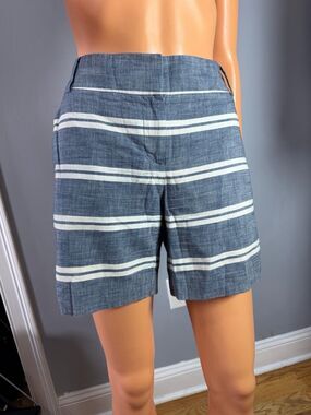 Ann Taylor LOFT Riviera Shorts Size 4 Blue Striped Coastal Grandmother Linen NWT